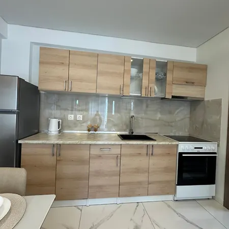 Azoti Apartament *